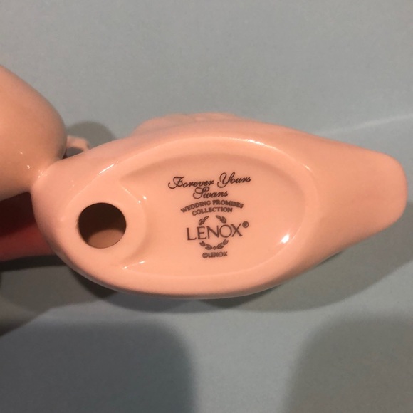 Lenox Forever Yours Swans Wedding Promises Collection - Picture 3 of 3